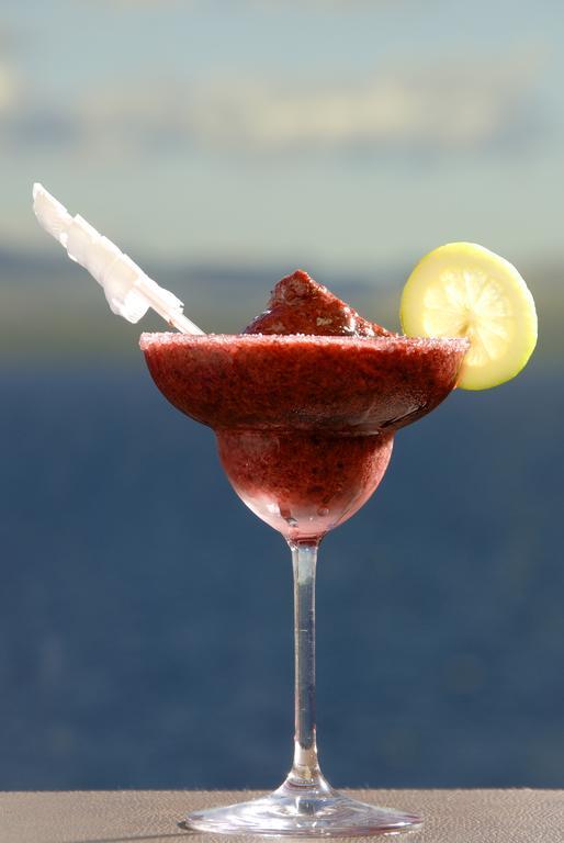 Alma Del Lago Suites & Spa San Carlos de Bariloche Eksteriør bilde A frozen margarita