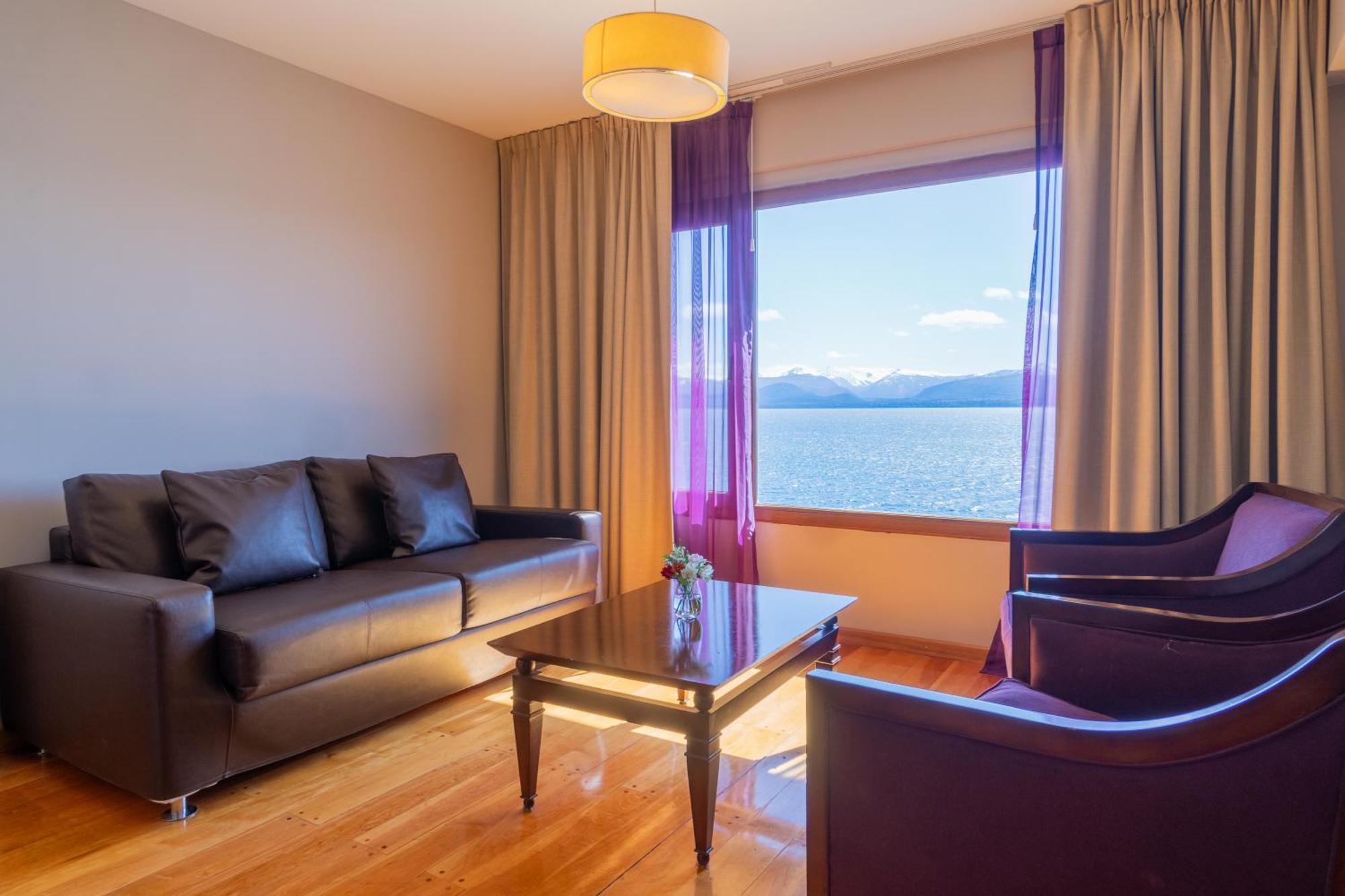 Alma Del Lago Suites & Spa San Carlos de Bariloche Eksteriør bilde Suite