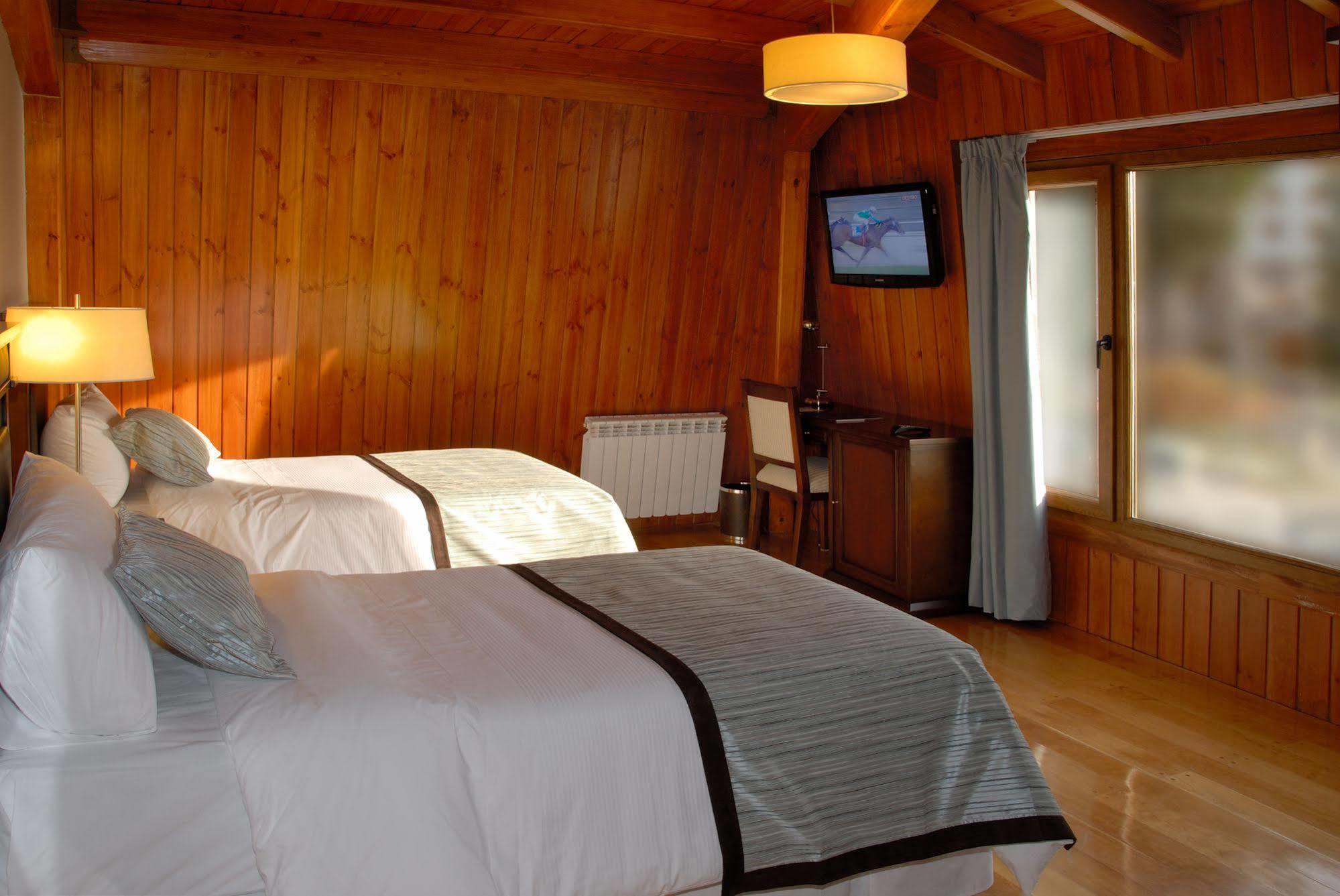Alma Del Lago Suites & Spa San Carlos de Bariloche Eksteriør bilde