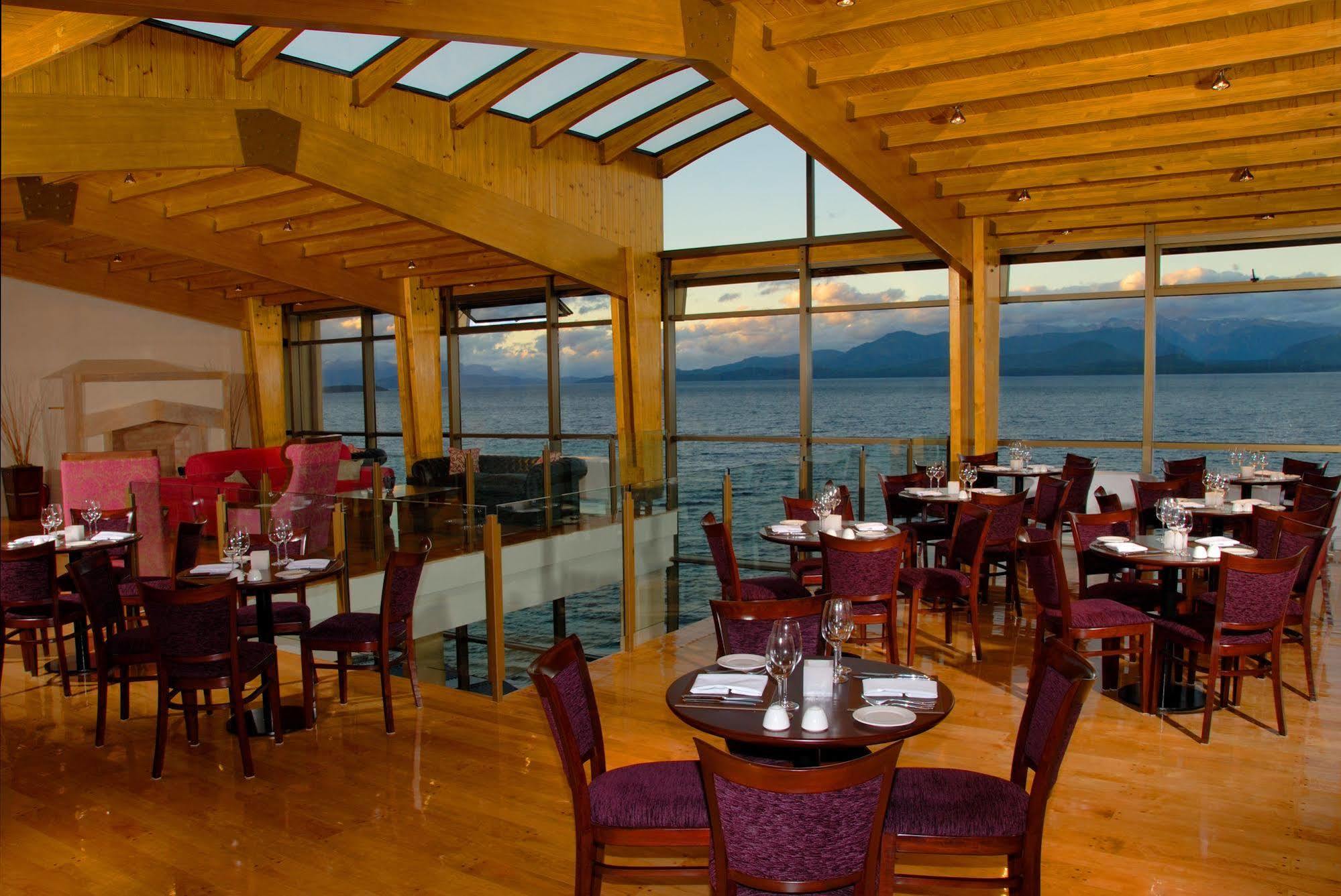 Alma Del Lago Suites & Spa San Carlos de Bariloche Eksteriør bilde The restaurant at the Hotel